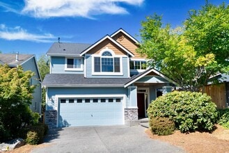 Building Photo - 18328 10th Dr SE