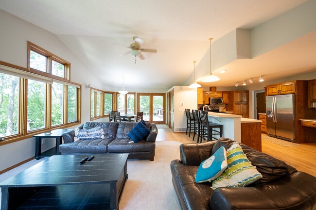 Building Photo - 3521 Widgeon Way