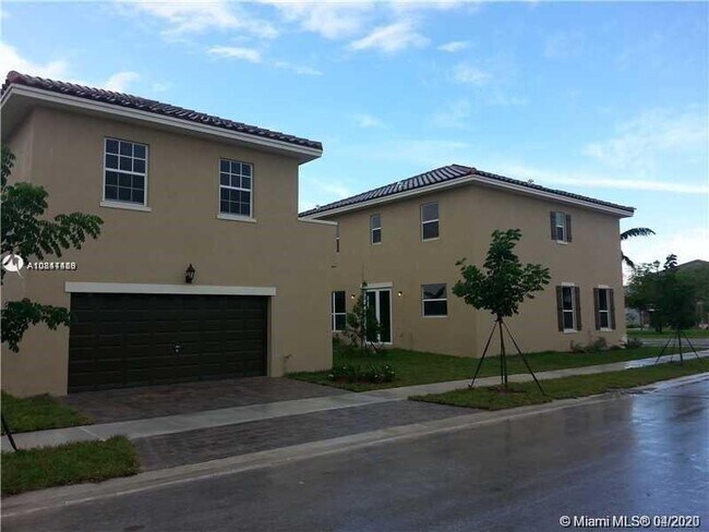 Building Photo - 17070 SW 91st St