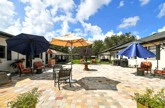 Foto del edificio - 13102 Gibson Ln