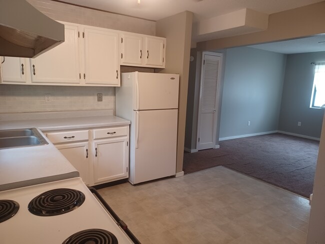 Foto del edificio - 3303 Cassidy Rd
