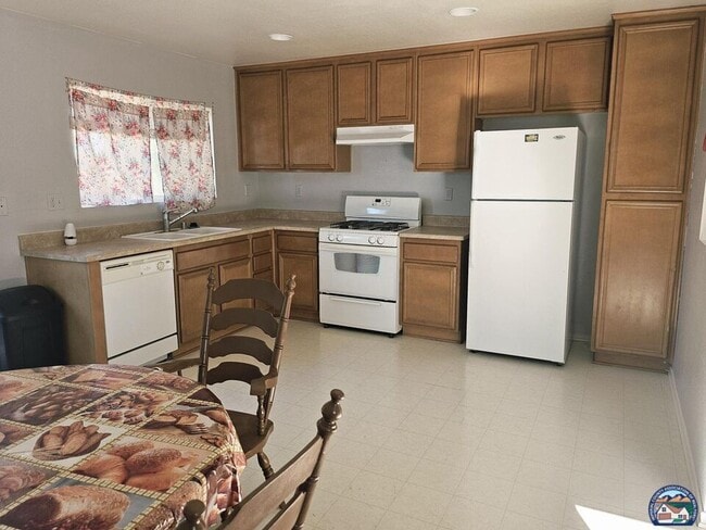 Foto del edificio - 1481 Rodeo Dr