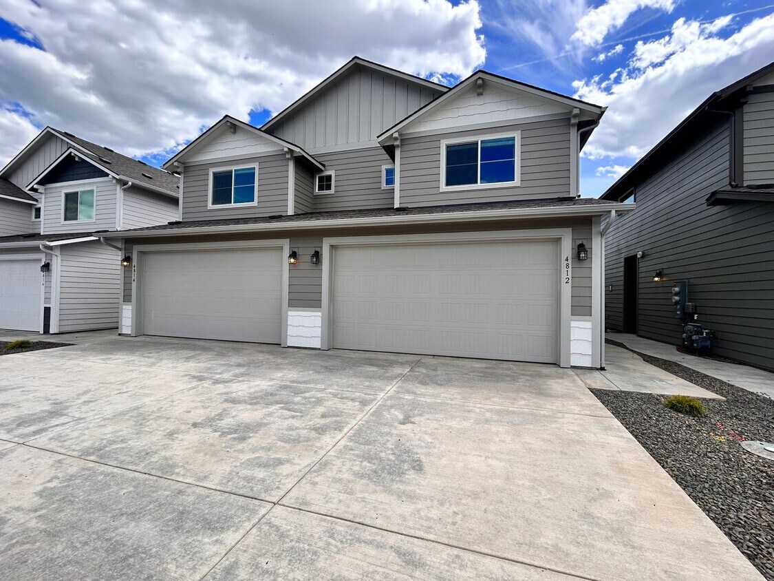 Foto principal - 4808-4810 E Fairview Ave