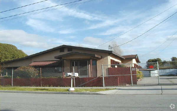 Foto del edificio - 3974 Lowry Rd