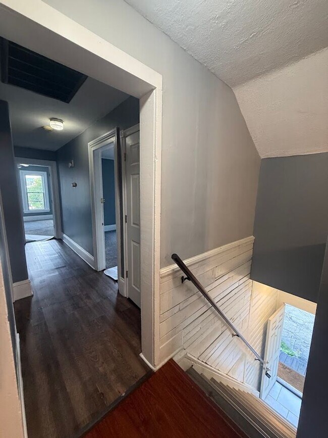Foto del edificio - 528 E Buchtel Ave