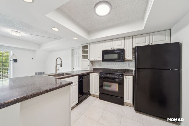 Foto del edificio - Charming 2BR Condo in East Norriton
