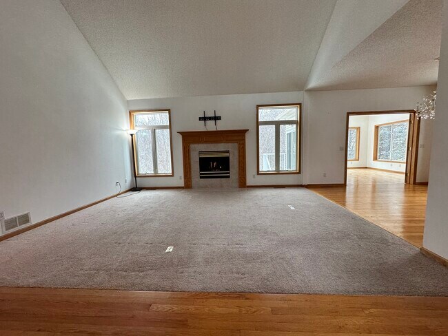 Foto del edificio - 1620 Spinaker Dr