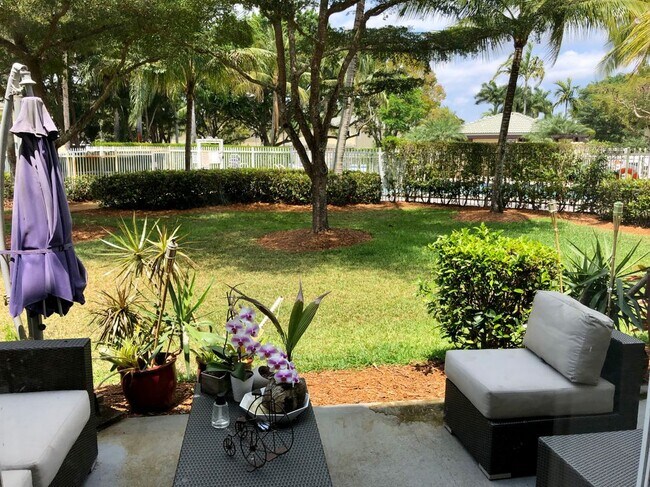 Foto del edificio - 2233 Ensenada Terrace