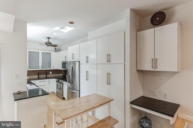 Foto del edificio - 724 S Bancroft St