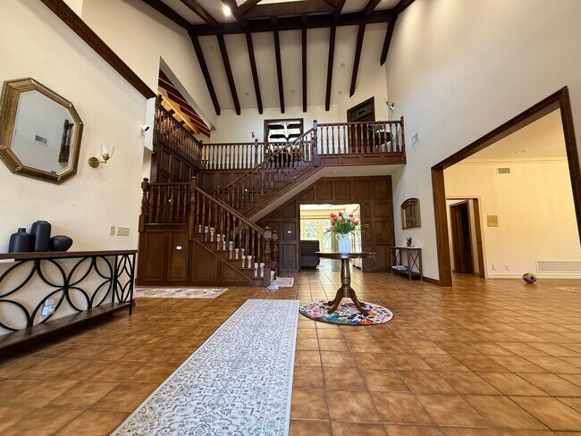 Foto del edificio - 533 Sierra Madre Ave