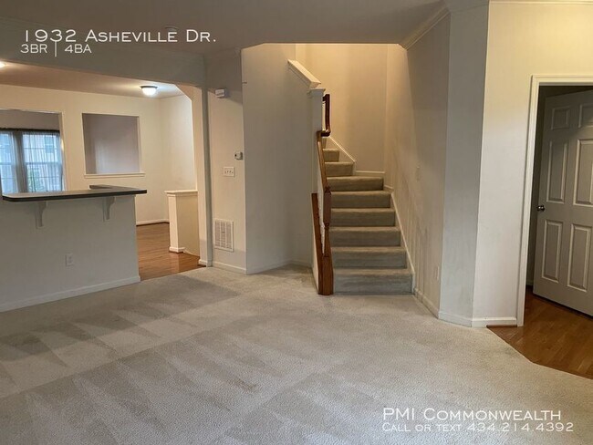 Building Photo - 1932 Asheville Dr