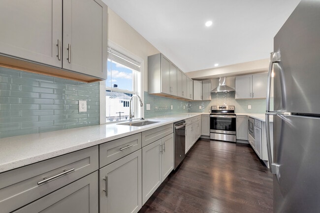 Photo - 43 Wright Ave Townhome