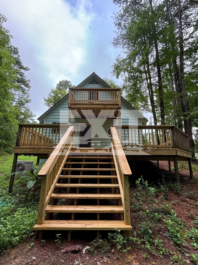 Building Photo - Charming 3 Bed 1.5 Bath Home in Bracey, VA