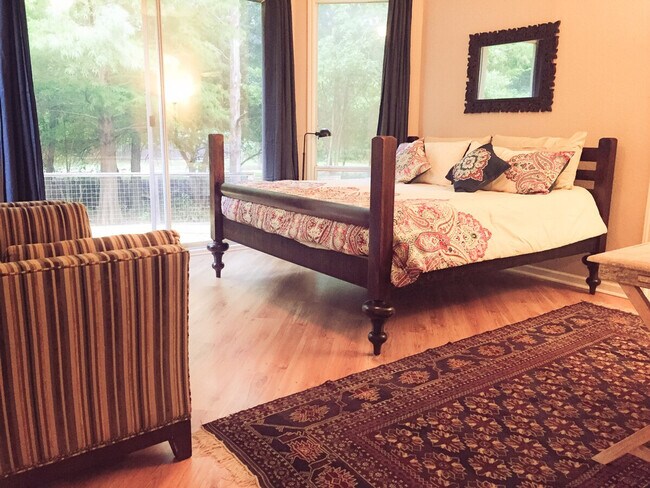 Foto del edificio - 14811 Great Willow Dr