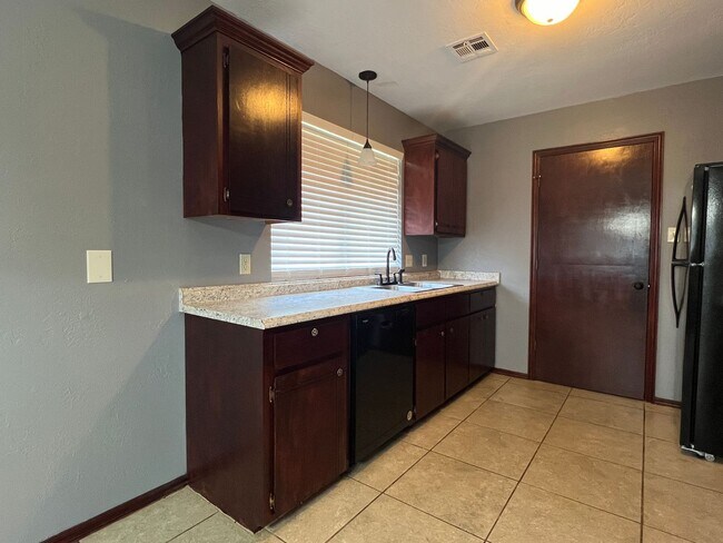 Foto del edificio - 4016 SW Mesquite Dr