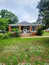 Building Photo - 1208 W Whitner St