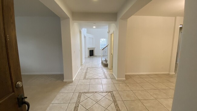 Building Photo - Mountain House Home Spacious 4 Bedroom, 3.5 Bath Home with Bonus Loft