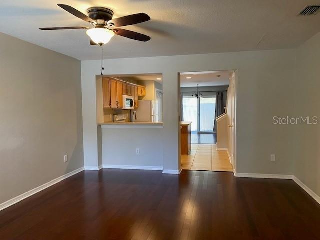 Building Photo - 2525 Harn Blvd