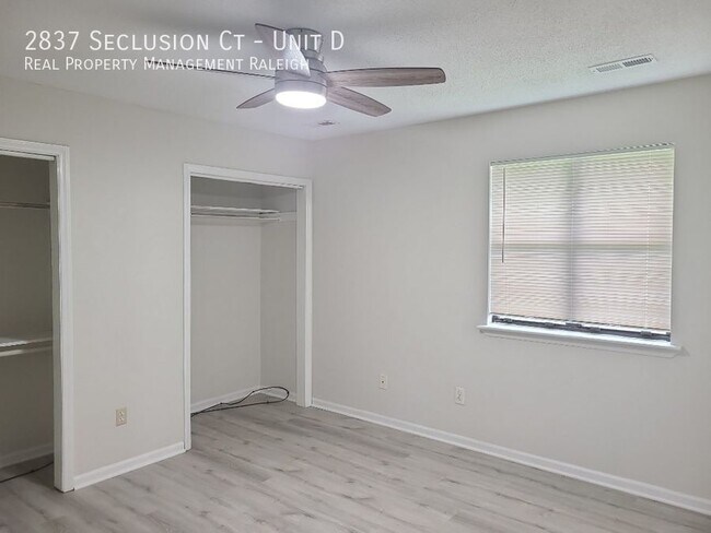 Foto del edificio - 2837 Seclusion Ct