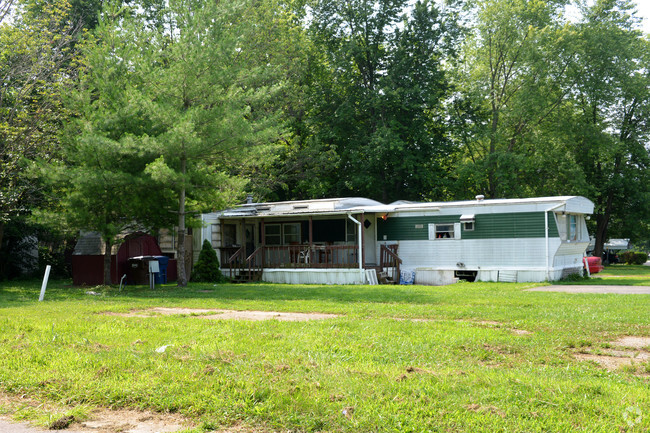 Building Photo - Westbrook Village
