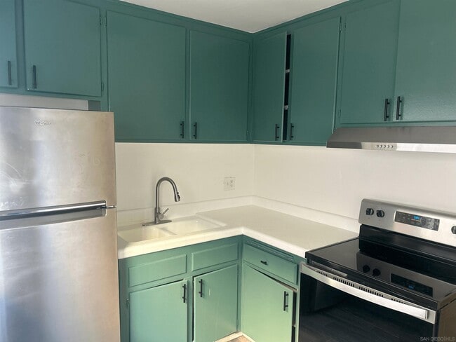 Foto del edificio - 2275 Grand Ave