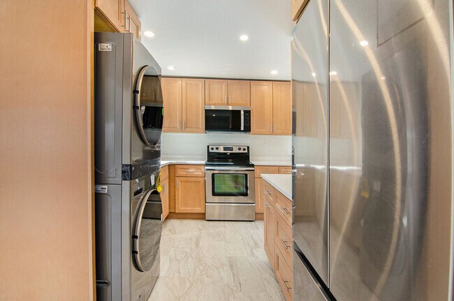 Foto del edificio - 105 S Kendall St