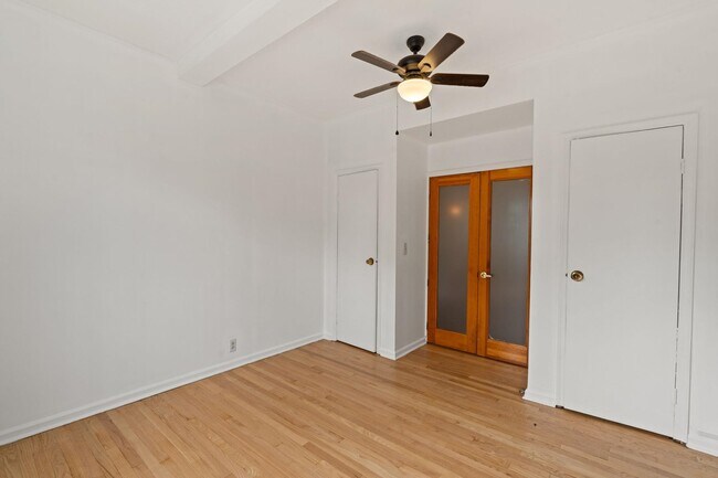 Foto del edificio - 50 Glenwood Ave