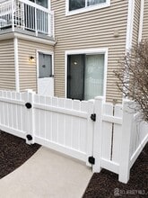 Building Photo - 43 Deerberry Ln