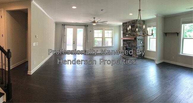 Building Photo - 10728 Vanguard Pkwy