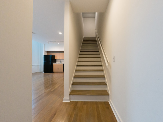 Foto principal - 236 S Watkins St