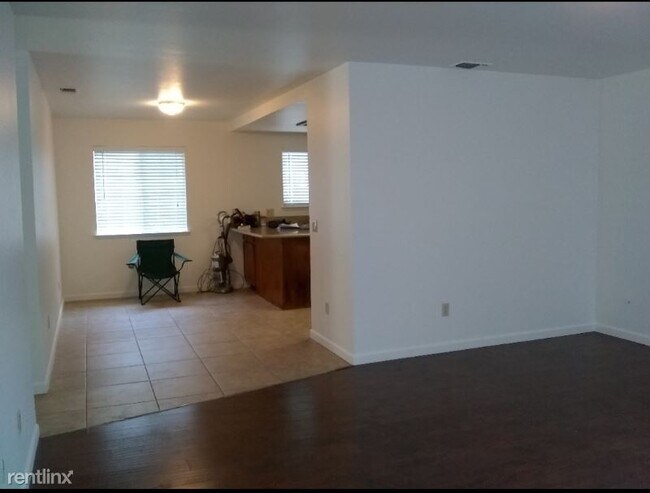 Building Photo - 3 br, 2 bath House - 639 Andrew street