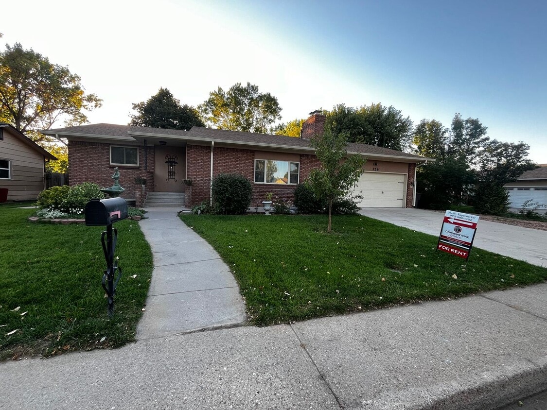 Foto principal - Gorgous Home For Rent In Brush!