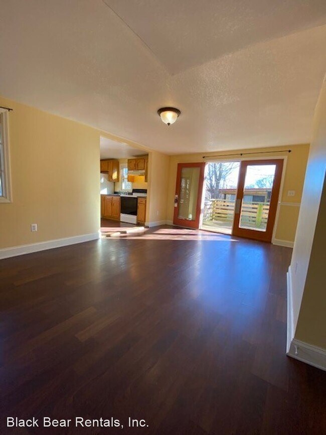 Building Photo - 1 br, 1 bath House - 24 B Jefferson Drive