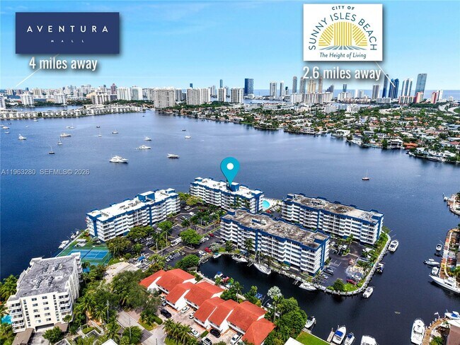 Foto del edificio - 16558 NE 26th Ave