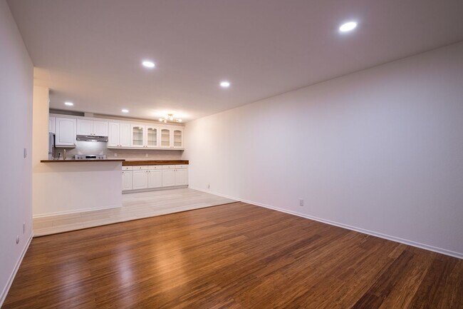 Foto del edificio - Free Rent* - Inquire Now // Modern 1 Bedro...