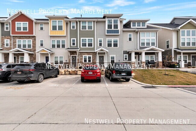 Building Photo - 323 N 725 E