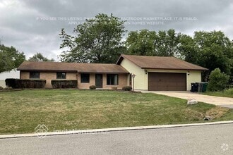 Building Photo - 16400 Sherwood Dr