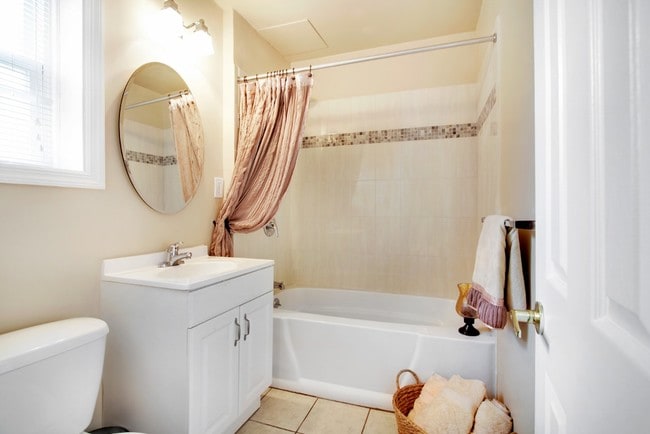 Building Photo - Union Mill Run