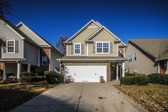 Building Photo - 2120 Highland Gate Dr