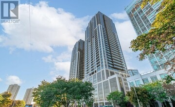 Building Photo - 1926 Lake Shore Blvd W