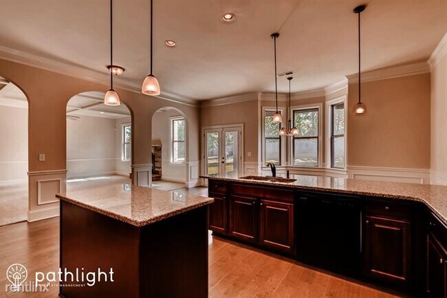 Foto del edificio - 5 br, 4 bath House - 2005 Ballymeade Lane ...