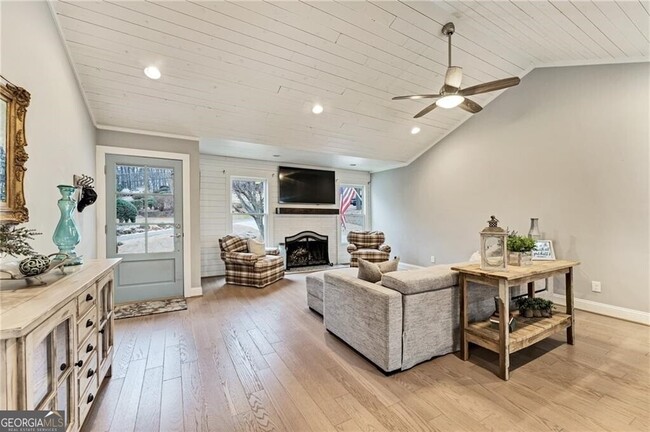 Building Photo - 5235 Lanier Ln