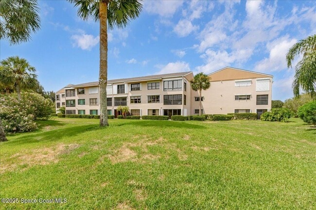 Building Photo - 6165 S Mirror Lake Dr