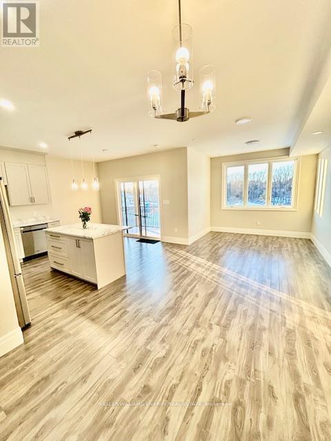 Building Photo - 103 Buchanan Ave