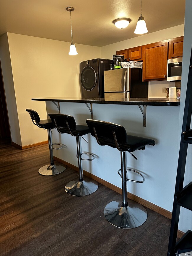 Building Photo - Steeple View Apartments