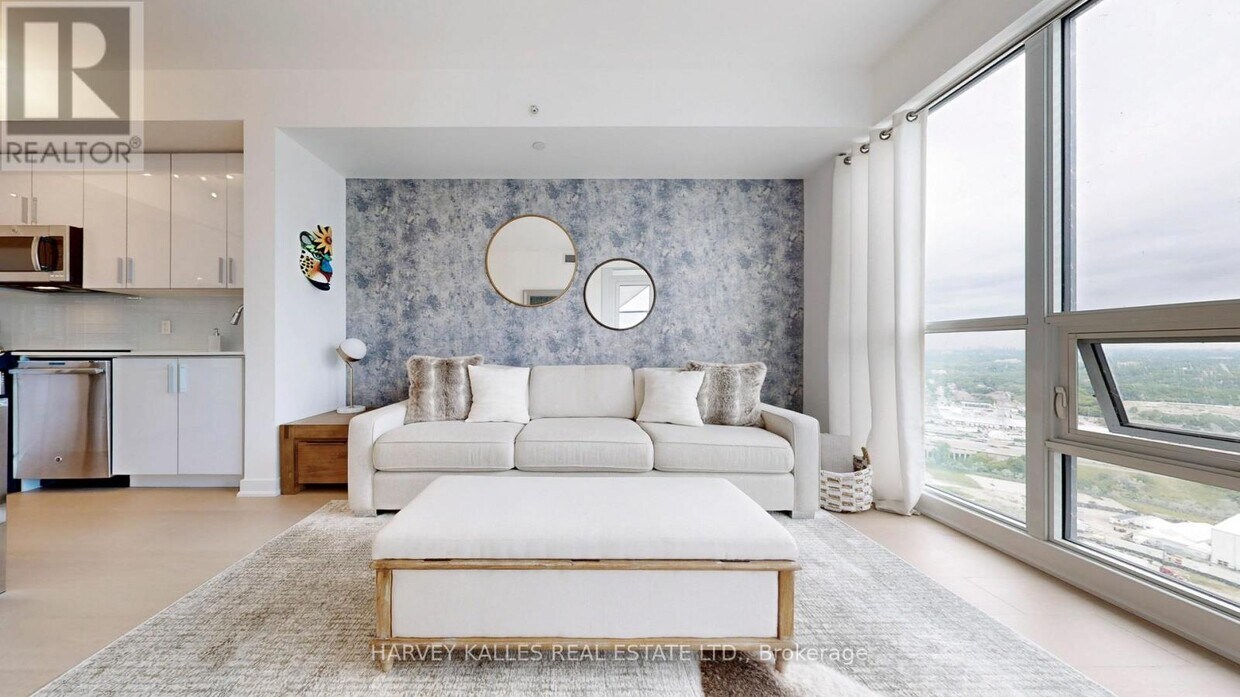 Photo principale - 2200-2200 Lake Shore Blvd W