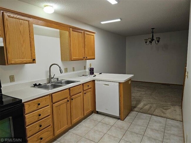 Building Photo - 8912 Spring Ln