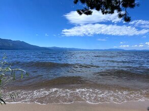 6 blocks to the lake - 1148 Herbert Ave