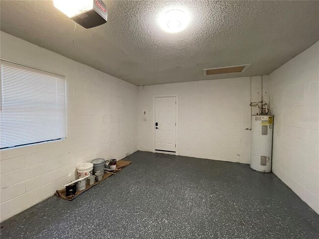 Building Photo - 7909 Richwood Dr