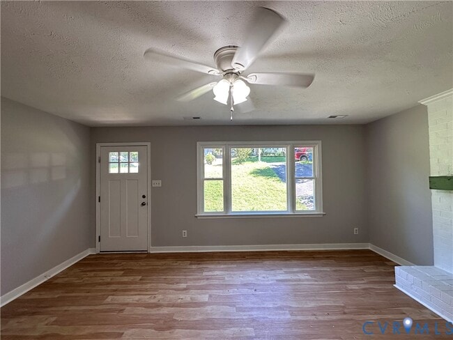 Building Photo - 7145 Foxbernie Dr